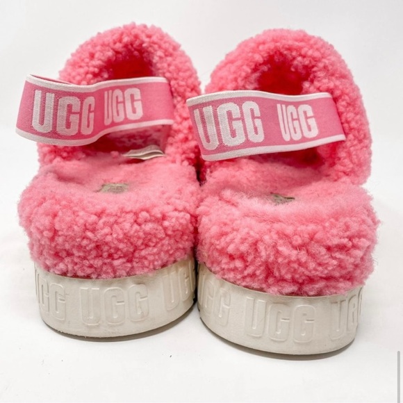 Taffy Pink UGG sandals/ slippers, Only worn few times. - Picture 7 of 8